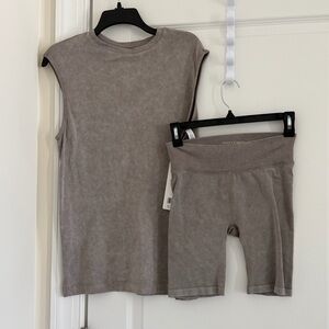 New Women’s Harmony Balance Sleeveless Top and Shorts Two Pieces Set Size XS